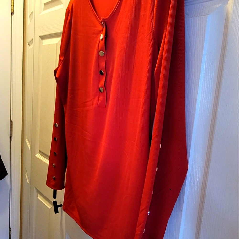 Red Long sleeve Ladies top